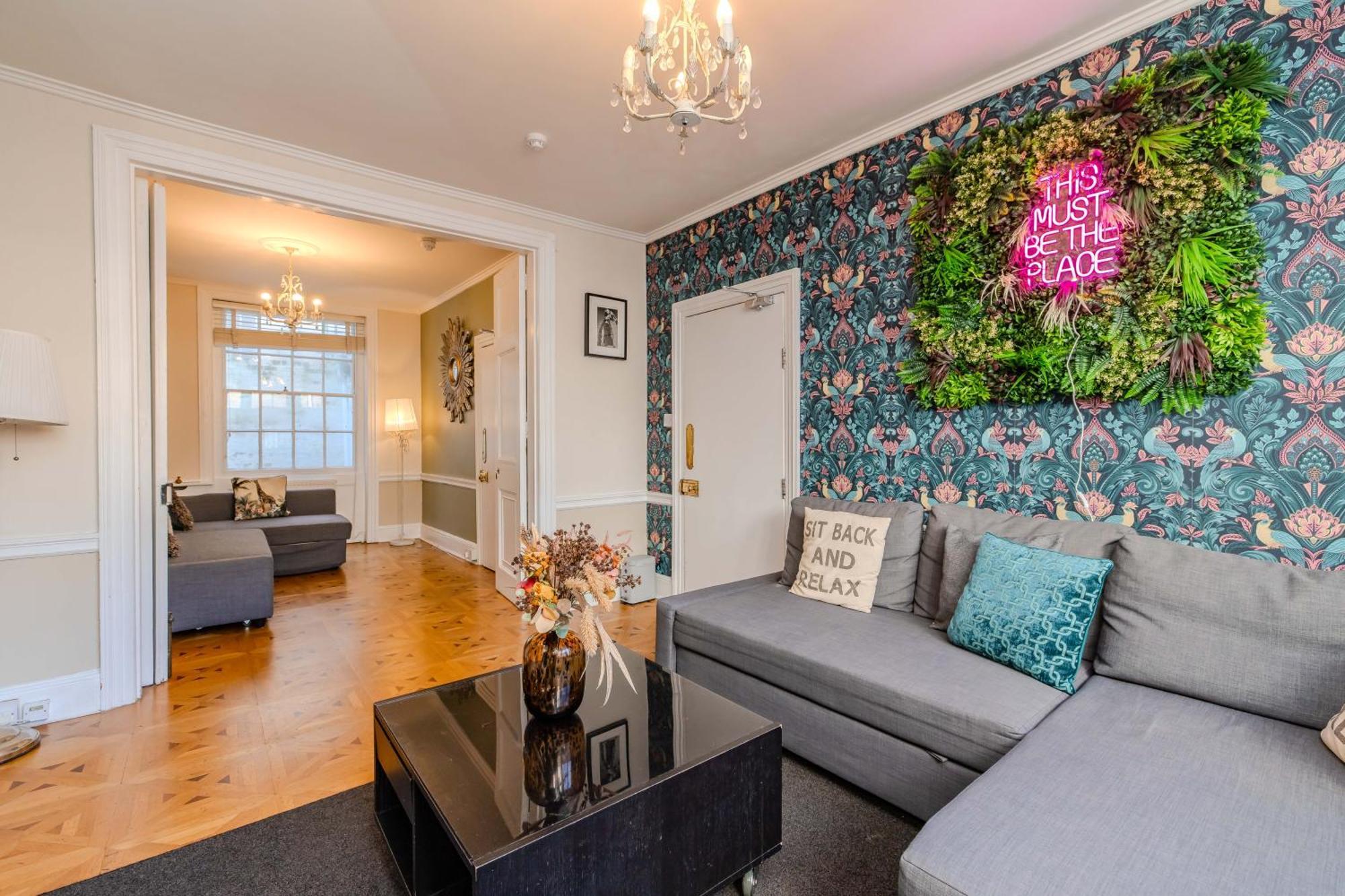 Apartment Spacious 5-bedroom With Patio In The Heart Of Kemptown *