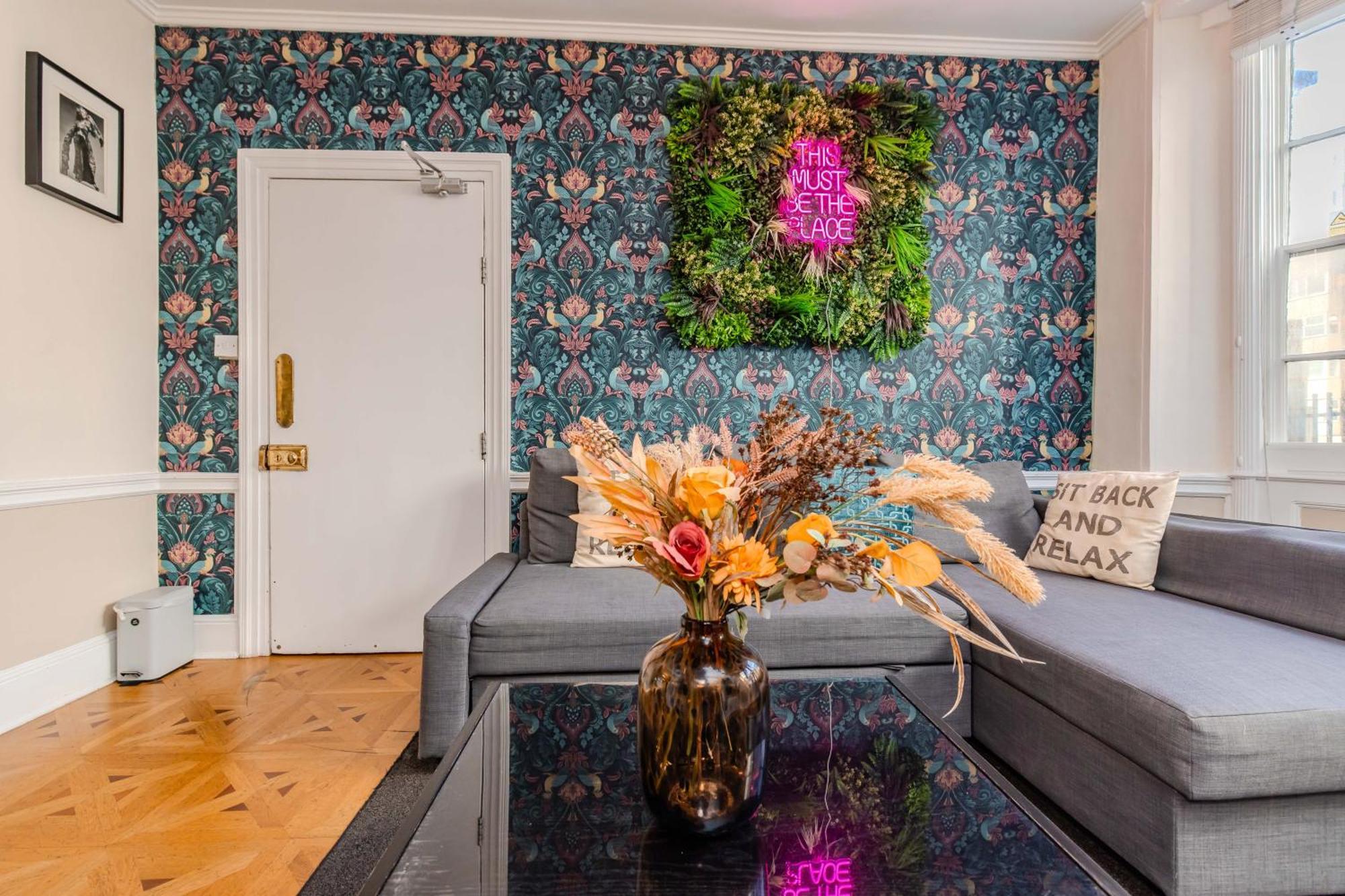 Spacious 5-bedroom With Patio In The Heart Of Kemptown Brighton